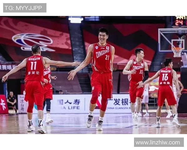 广厦与山东激战常规赛争夺季后赛席位的关键对决即将上演